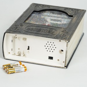 Wholesale new magic Xmas Santa scene Vintage story book musical led water spinning Christmas snow globe