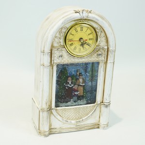 OEM natal Xmas Choris scene Vintage musical water spinning clock Christmas led snow globe with glitter
