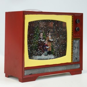New arrive Noel Xmas carollers family scene water spinning tabletop BO Retro TV musical led snow globe